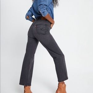 Levi’s rib cage straight size 26 color: feeling cagey